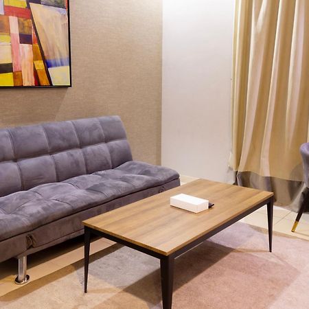 Areen Al Naeem Served Apartments Dzsidda Kültér fotó